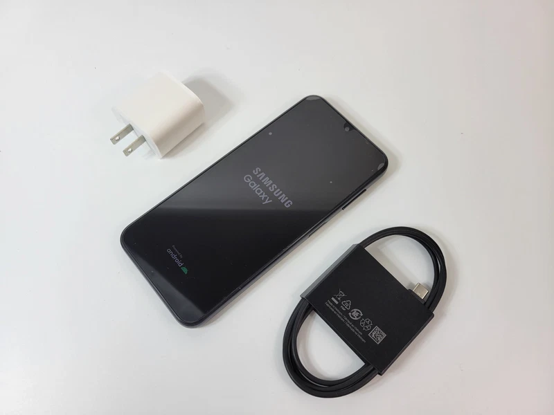 Samsung Galaxy A14 5G Factory Unlocked - 64GB US Version أسود - Excellent, 4 image