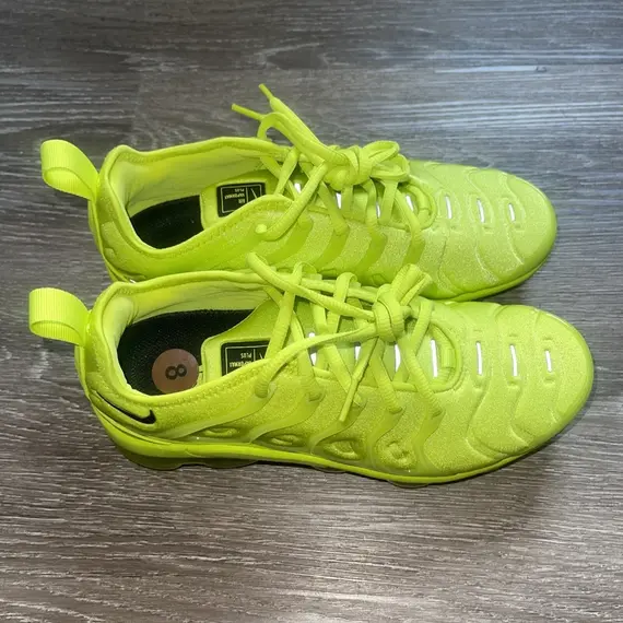 Nike VaporMax Plus Shoes Tennis Ball Neon DX1784-300 Women's Size 7/ Men âs 5.5, 4 image